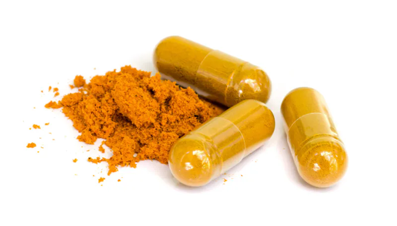 water_curcumin_07